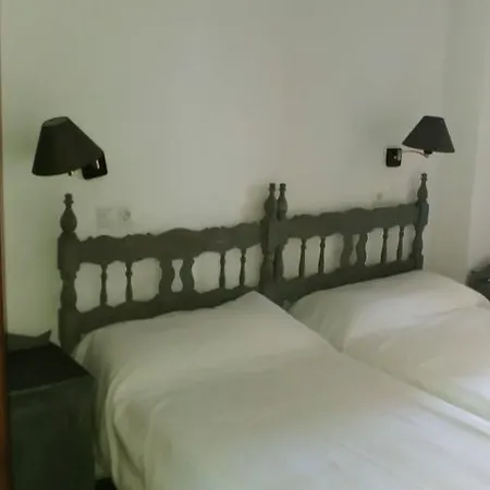 Отель Hotel Lanjaron