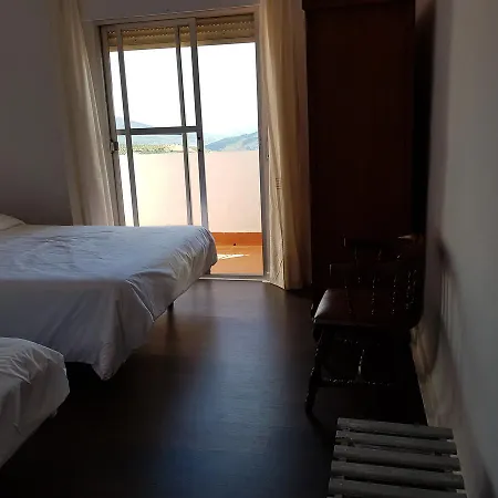 Отель Hotel Lanjaron Ланхарон