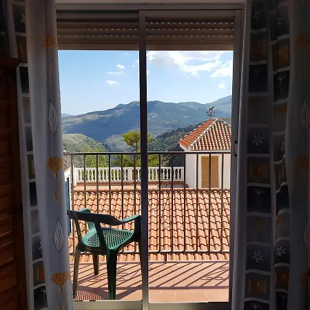 Отель Hotel Lanjaron Ланхарон