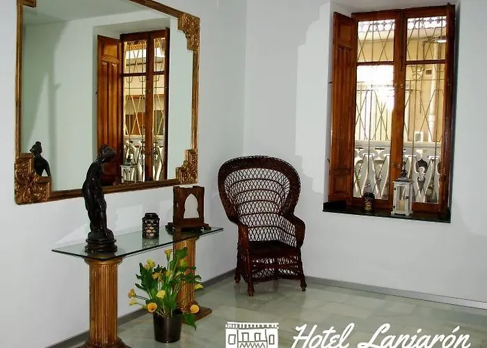 Hotel Lanjaron Otel