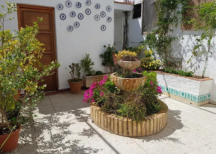 Otel Hotel Lanjaron 2*